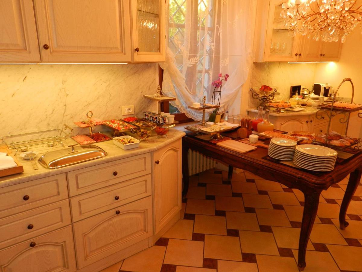 Villa Bertagni กัสเตลนูโอโว ดี การ์ฟาญานา ภายนอก รูปภาพ